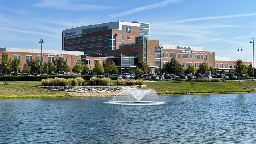 Photo of OhioHealth Pickerington Method Hospital from the viewpoint of the nearby lake